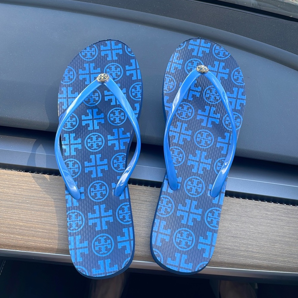 Tory Burch Women's Thong Flat Sandals size 11‎